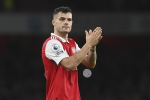 迪福:扎卡去桑德兰前咨询了我;枪手球员和热刺球员联系很正常